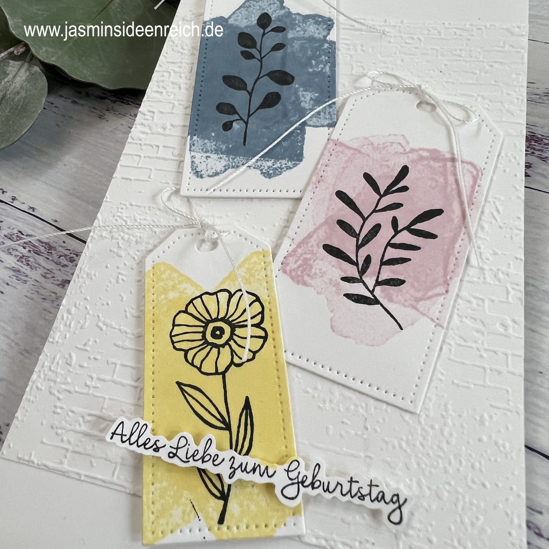 23.08.23 - Zeitloser Charme DL Anhanger 2.jpeg